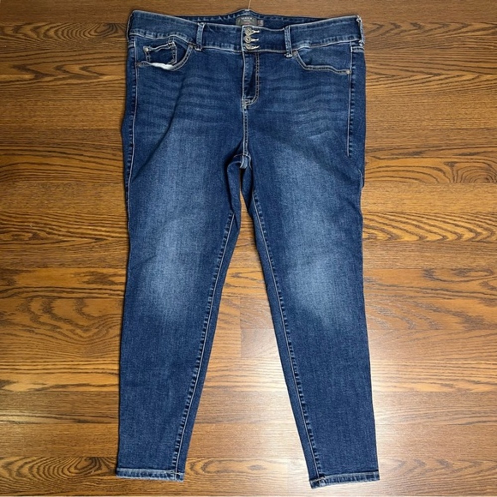 Torrid Super Soft Jegging size 22